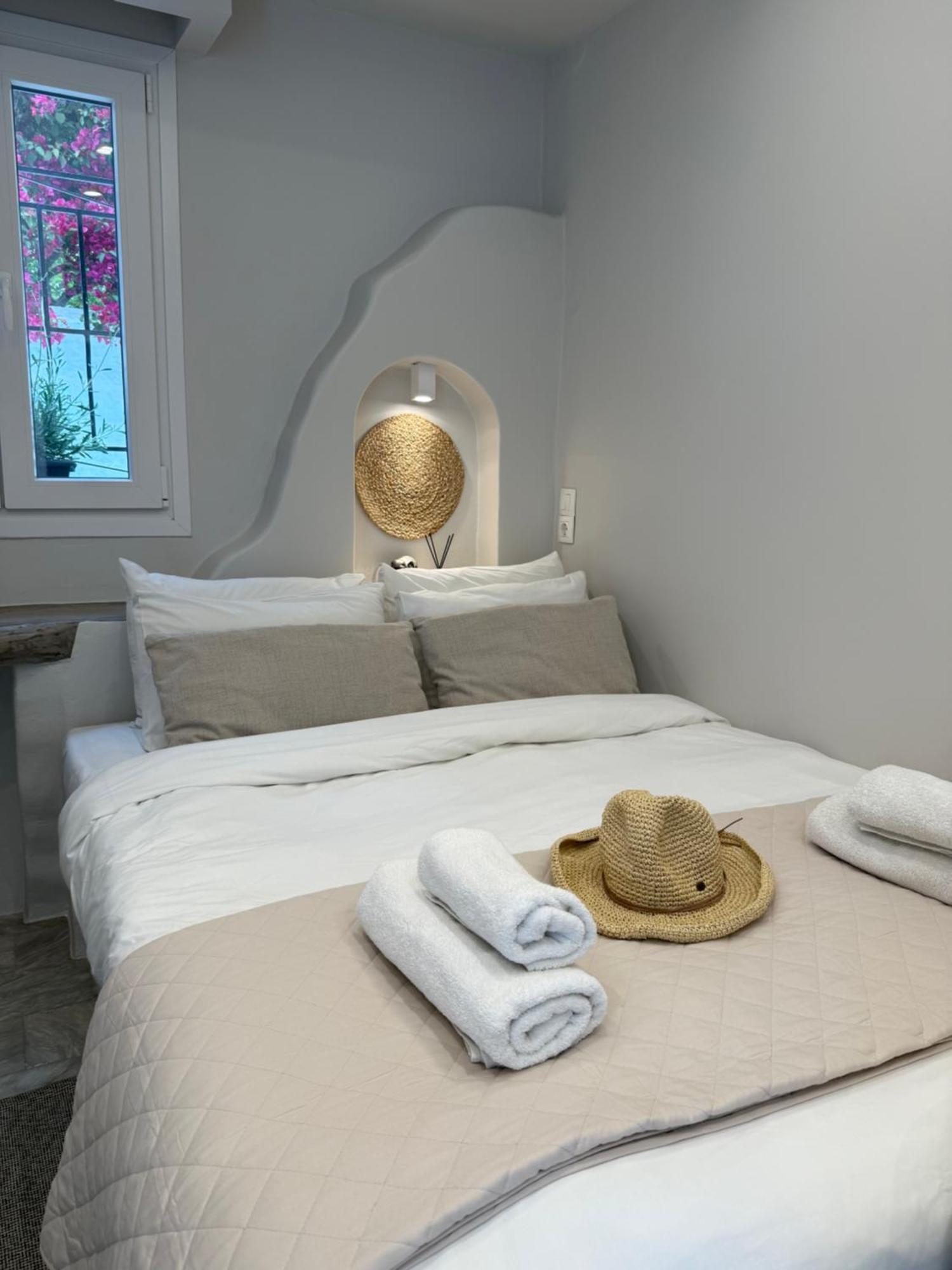 Fratelli Family Rooms Tínos Dış mekan fotoğraf